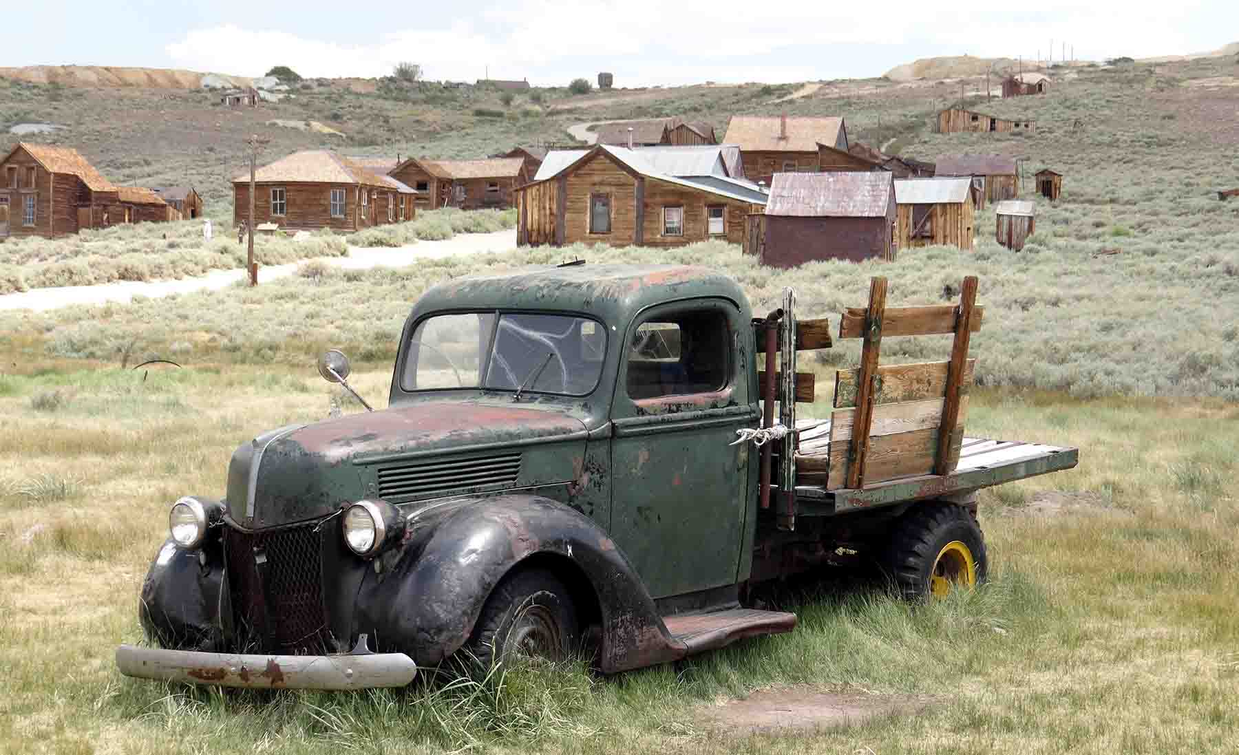 Abandoned truck at Bodie State Historic Park