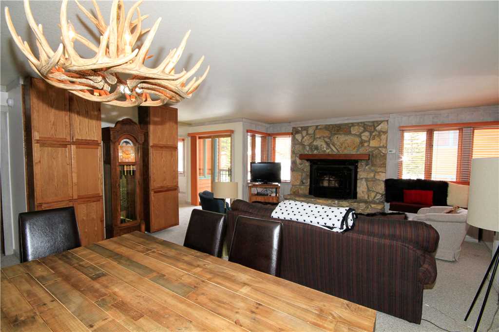 Mountback 101 vacation rental at Mammoth Mountain