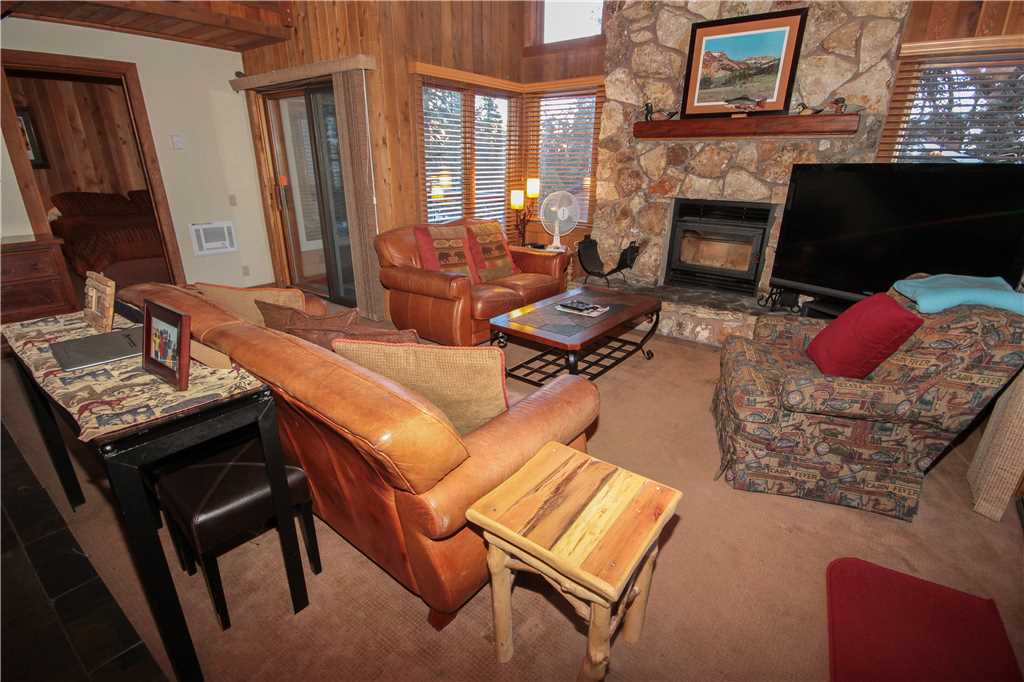 Interior living room at a Mammoth Mountain Back rental