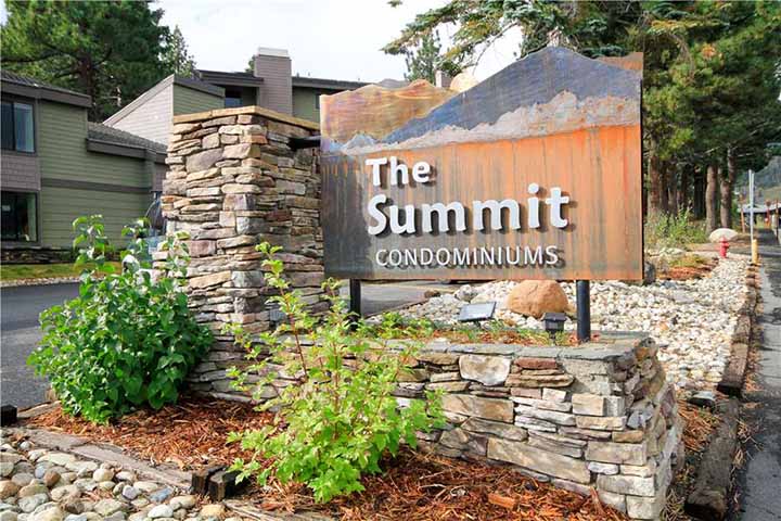 Sign for The Summit complex at Mammoth